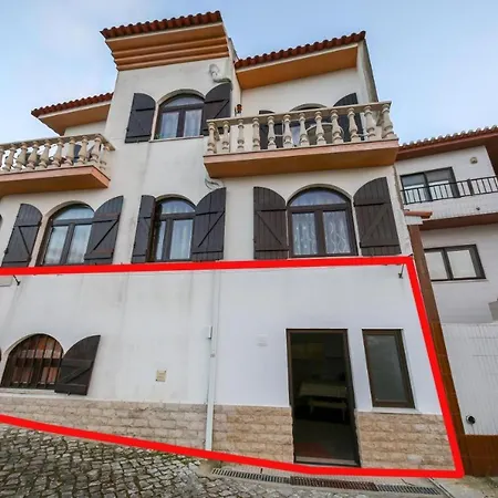 Casa Da Tia Laura Apartment *
