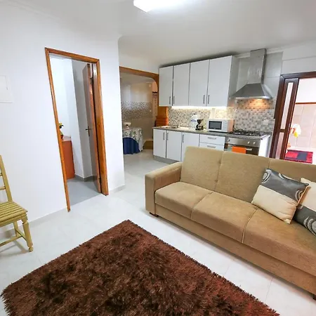 Casa Da Tia Laura * Nazare