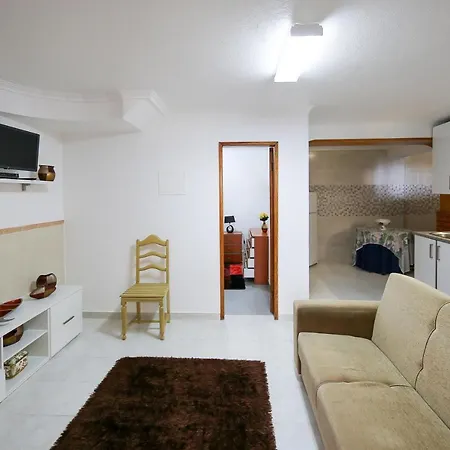 Casa Da Tia Laura * Nazare