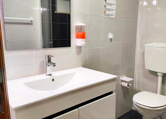 Manelmar O Refugio * ナザレ